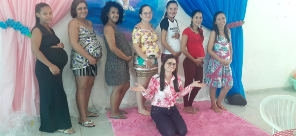 OFICINA DO PAIF COM AS GESTANTES DO PROGRAMA &quot;MAMÃE CHEGUEI&quot;.